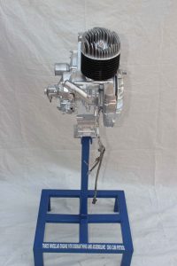 Three-Wheeler-Petrol-cum-Gas-Engine-for-Dismentaling-and-Assembaling